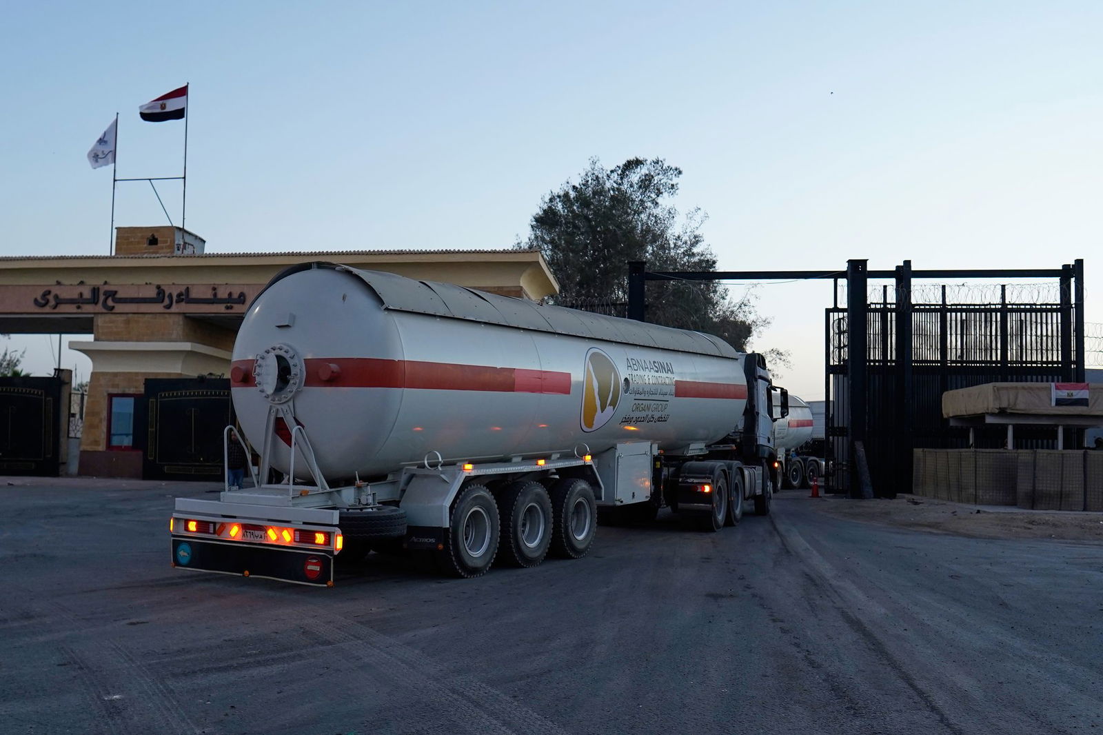 Der Übergang Rafah an der Grenze zu Ägypten ist wichtig für die Lieferung von Hilfsgütern und die Ausreise von Verletzten, die im Ausland behandelt werden sollen. (Archivbild)