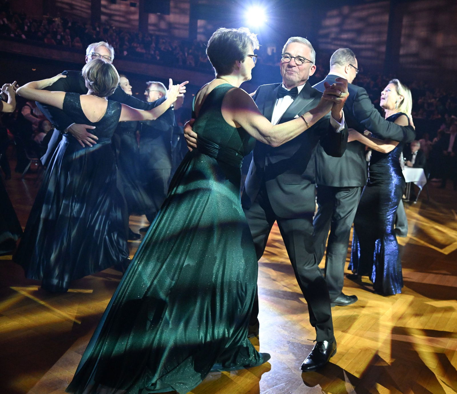 Innenminister Thomas Stobl (CDU) eröffnete den Ball in Vertretung des erkrankten Winfried Kretschmann (Grüne).