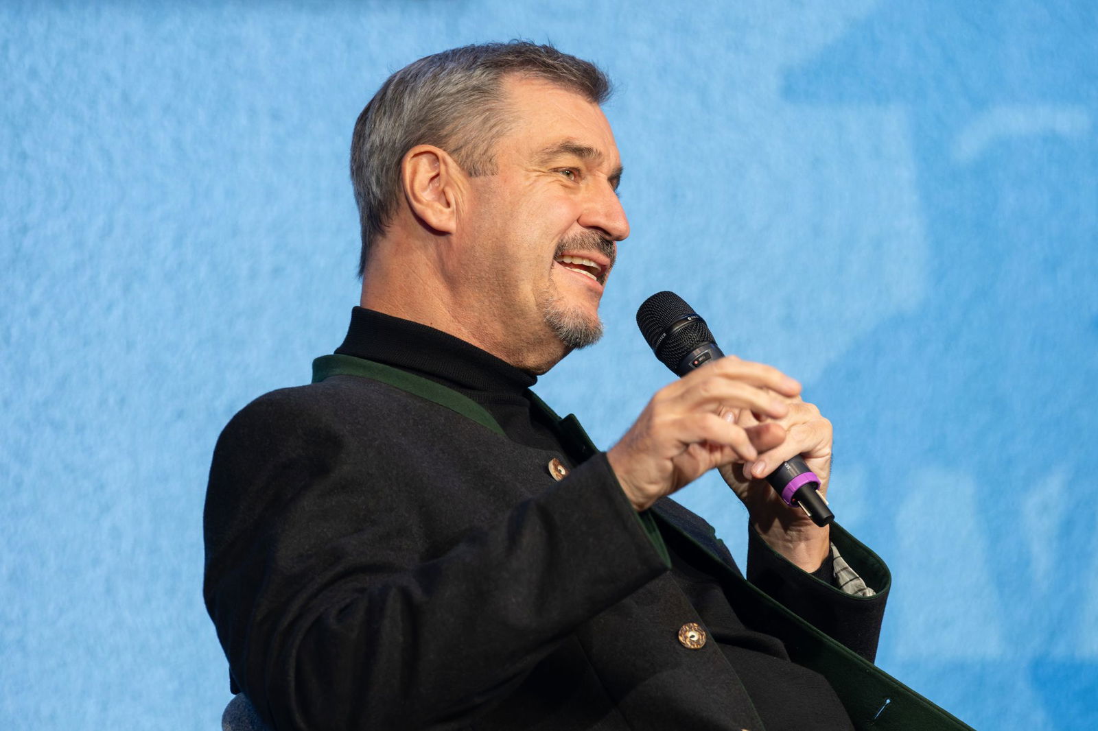 Im Gespräch hat Söder über seine erste Liebe geplaudert.