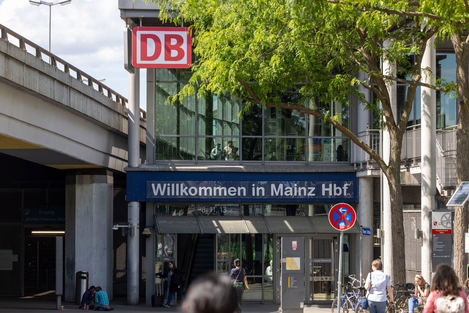 Der größte Bahnhof in Rheinland-Pfalz ist der Mainzer Hauptbahnhof. (Archivbild)