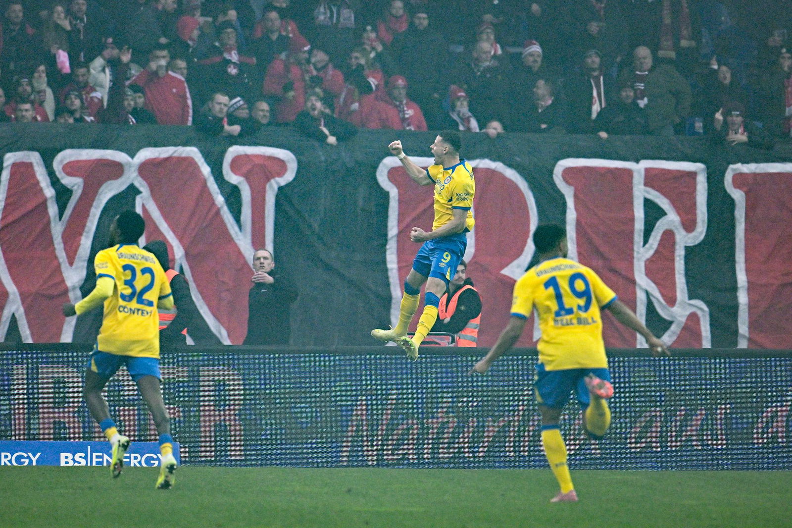 Yardimci macht den Erfolg perfekt.