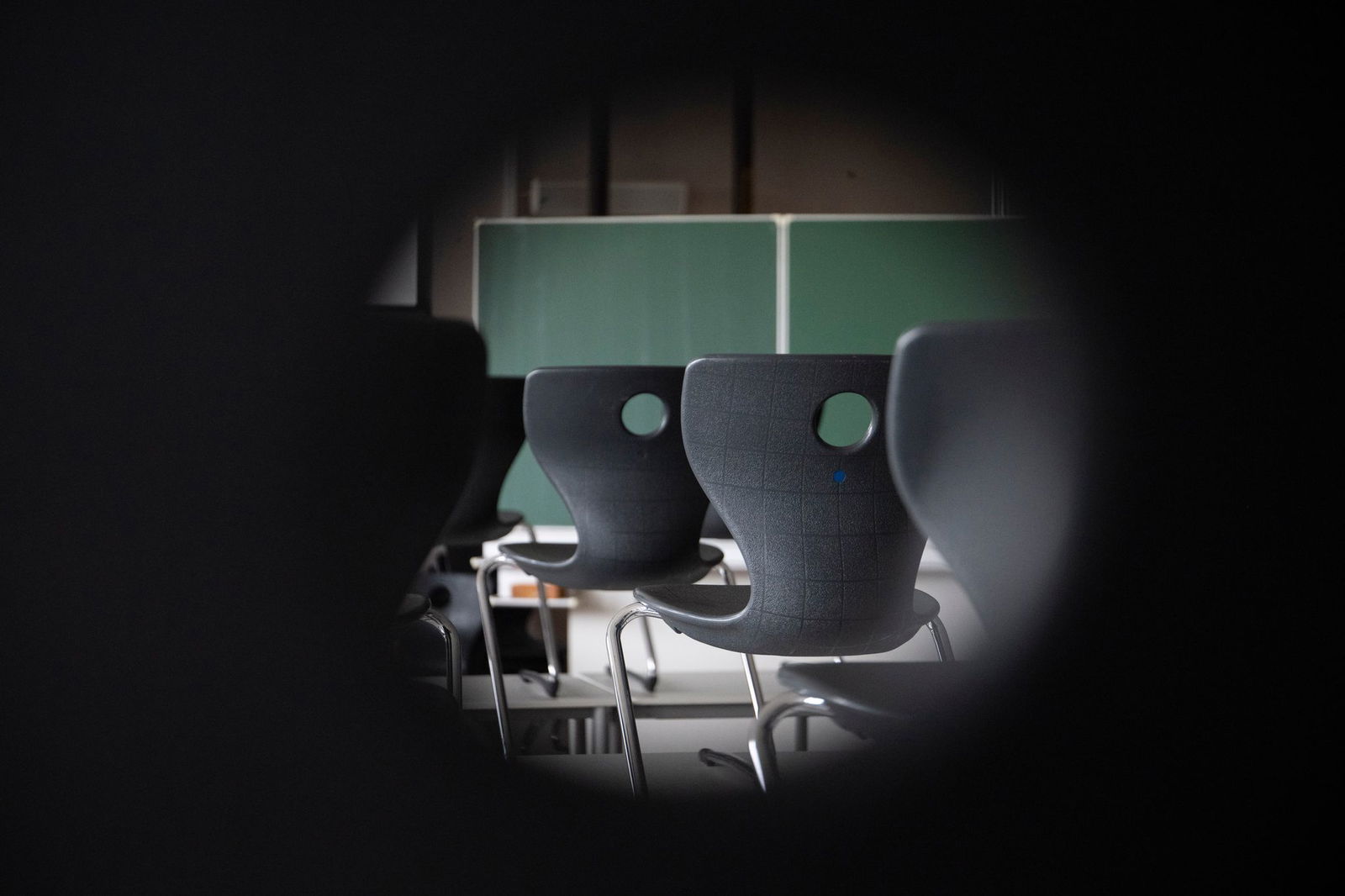 Ausgelöst durch Mobbing oder Lernstress könne auch die Schule zu einem Ort der Bedrohung werden, warnt die Landesschülerinnen- und Landesschülervertretung (LSV) in Rheinland-Pfalz. (Symbolbild)