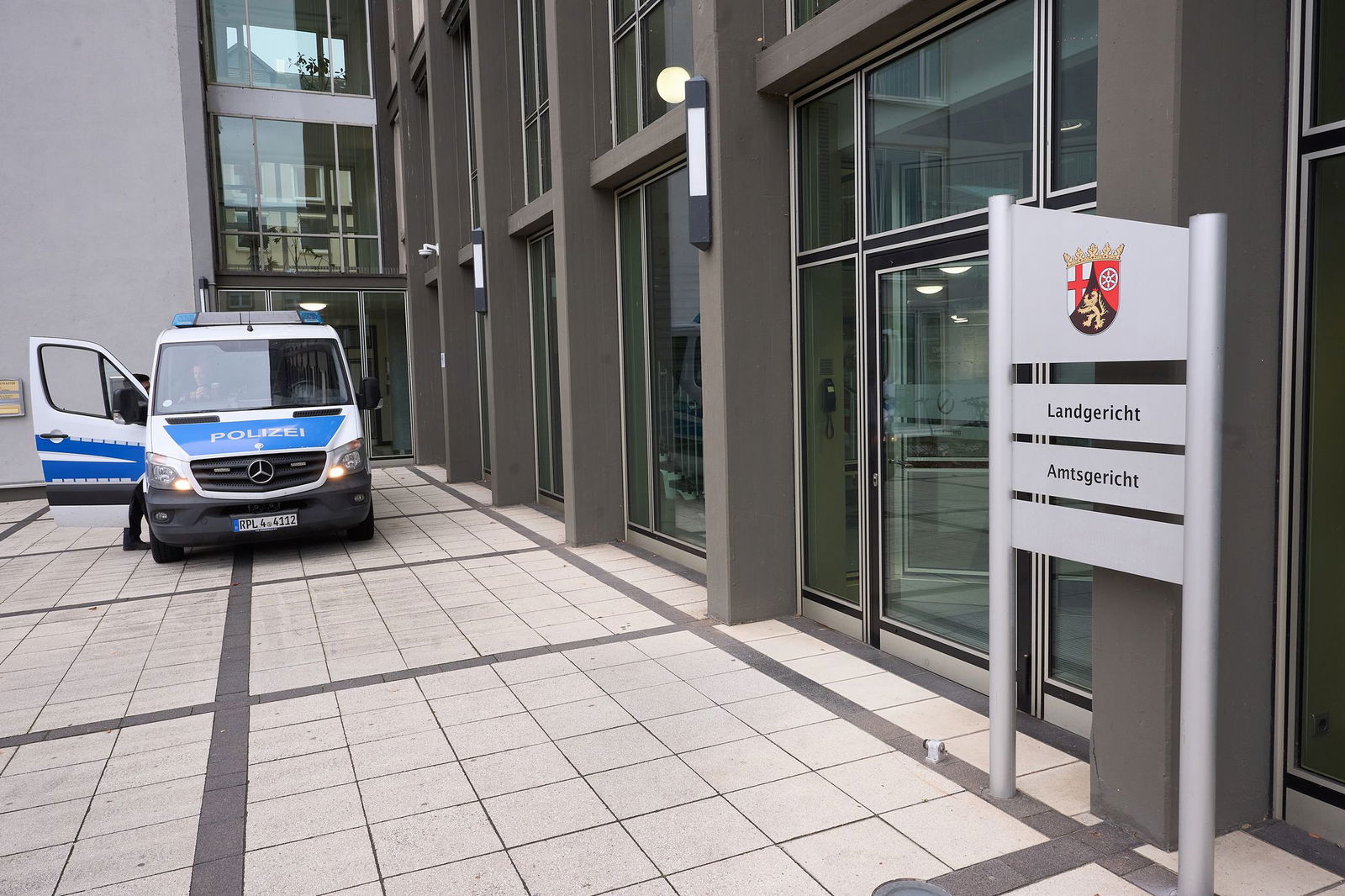 Der Prozess wird in Koblenz verhandelt - unter anderem, weil die Täter in Deutschland sind.