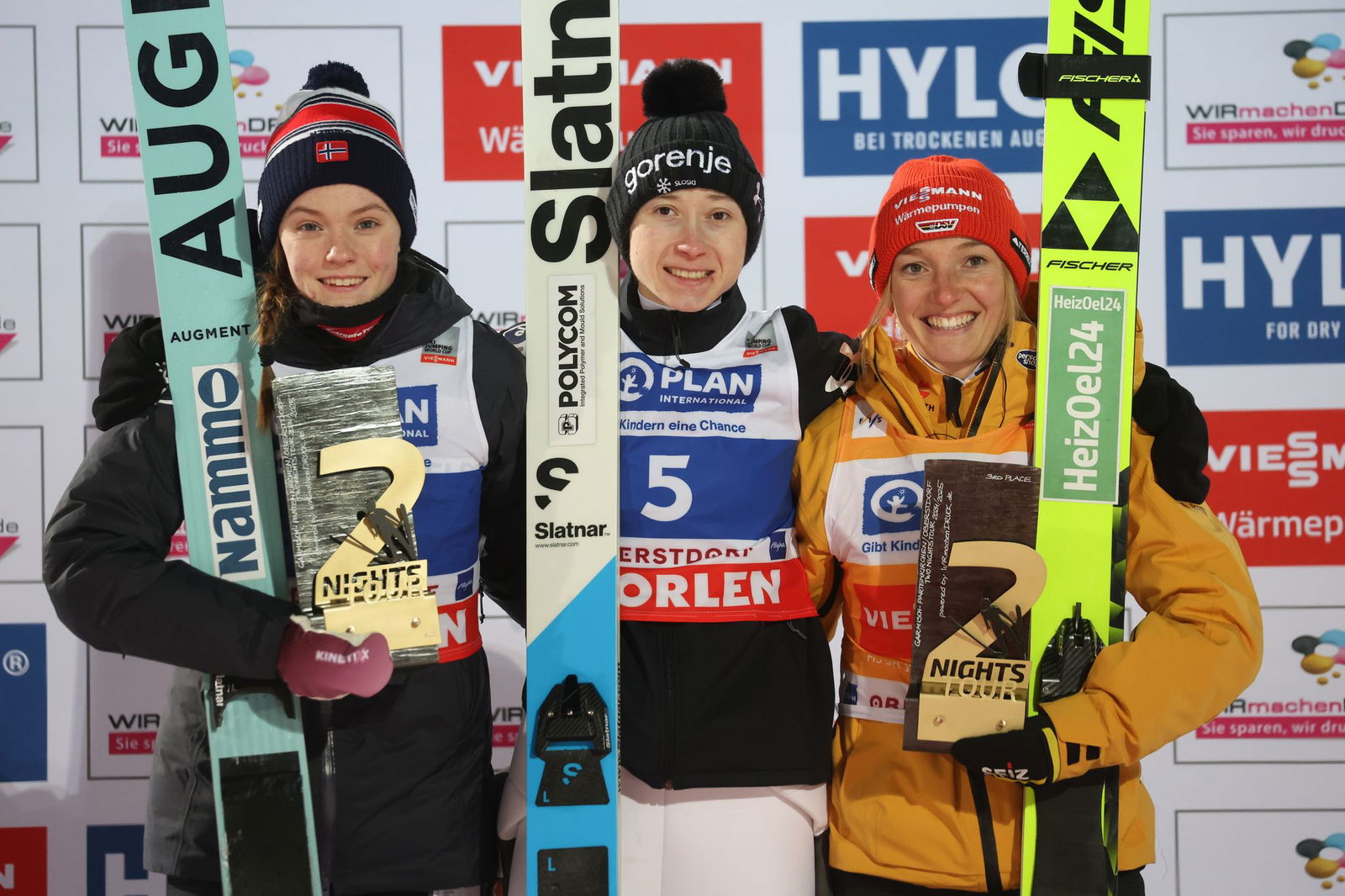 Bis jetzt gibt es nur die Two-Nights-Tour mit Springen in Garmisch-Partenkirchen und Oberstdorf für die Frauen. (Archivfoto)