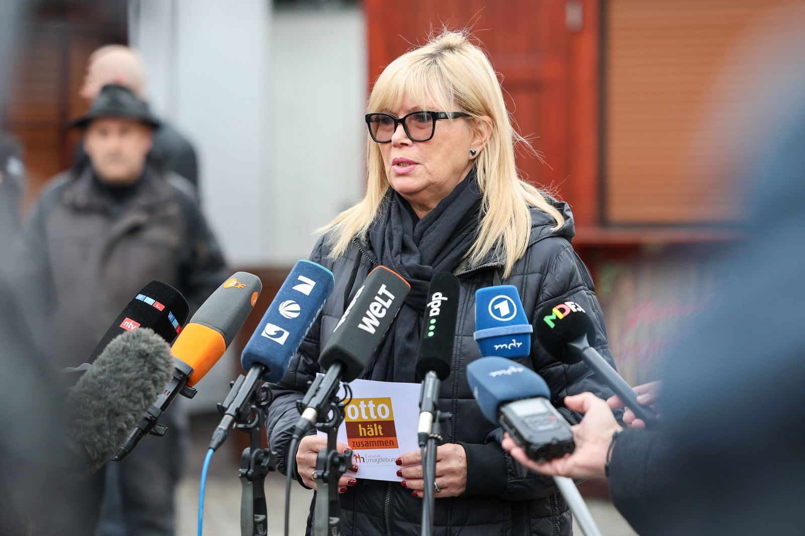 «Ich gehe davon aus, dass wir es hinbekommen, den Weihnachtsmarkt zu eröffnen», sagte die Oberbürgermeisterin. 