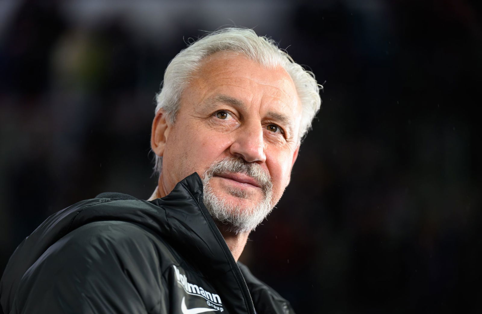 Er war Trainer in Aue - nun soll Pavel Dotchev Ulm in der 3. Fußball-Liga stabilisieren.