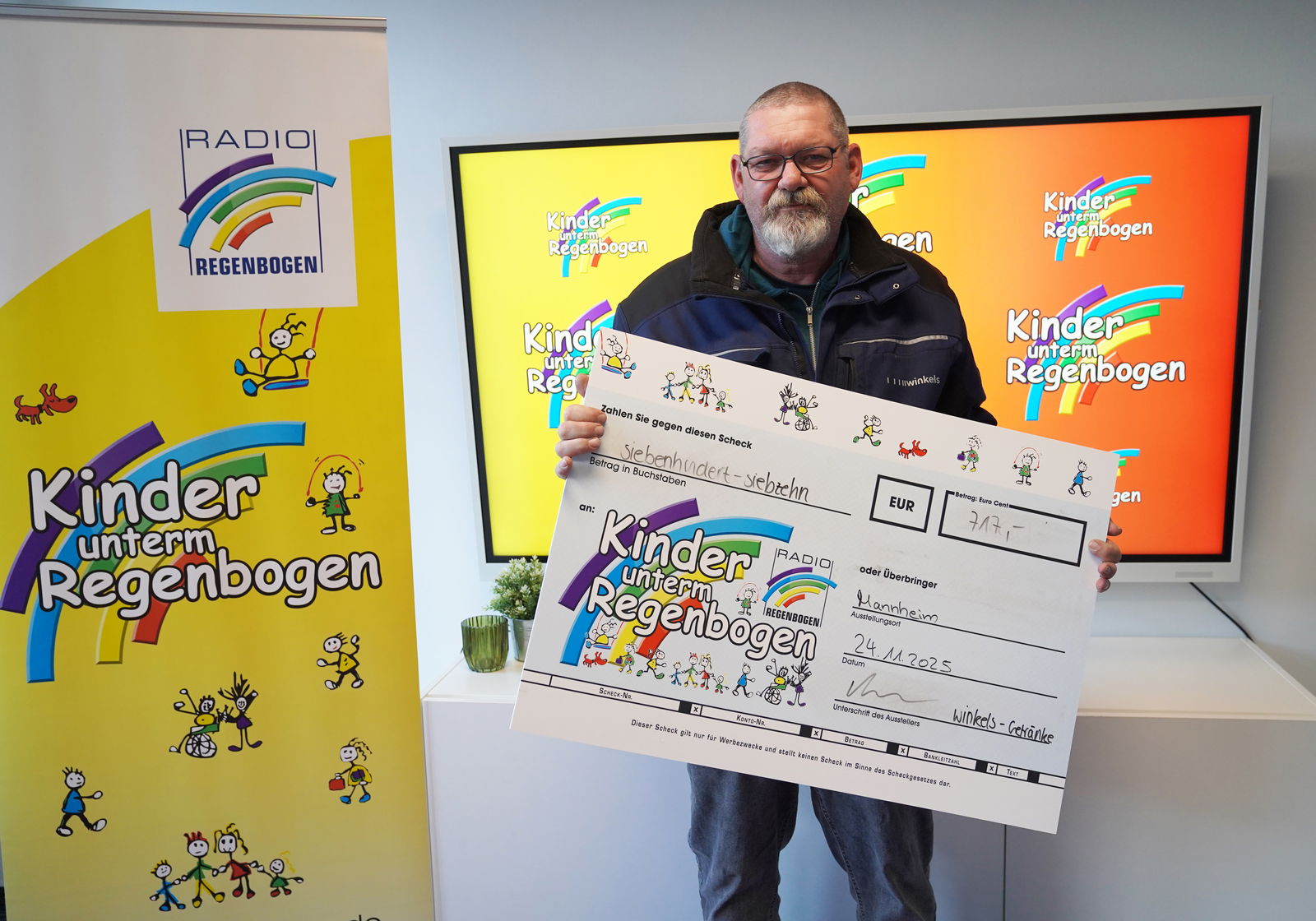 KuR Guido Lukas Spendenübergabe Getränke