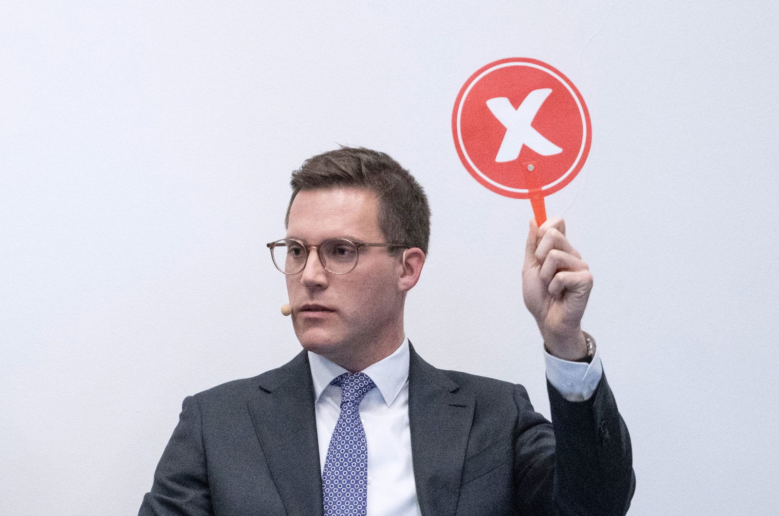 CDU-Spitzenkandidat Manuel Hagel will keine chinesischen Unternehmen an kritischer Infrastruktur im Land beteiligen.