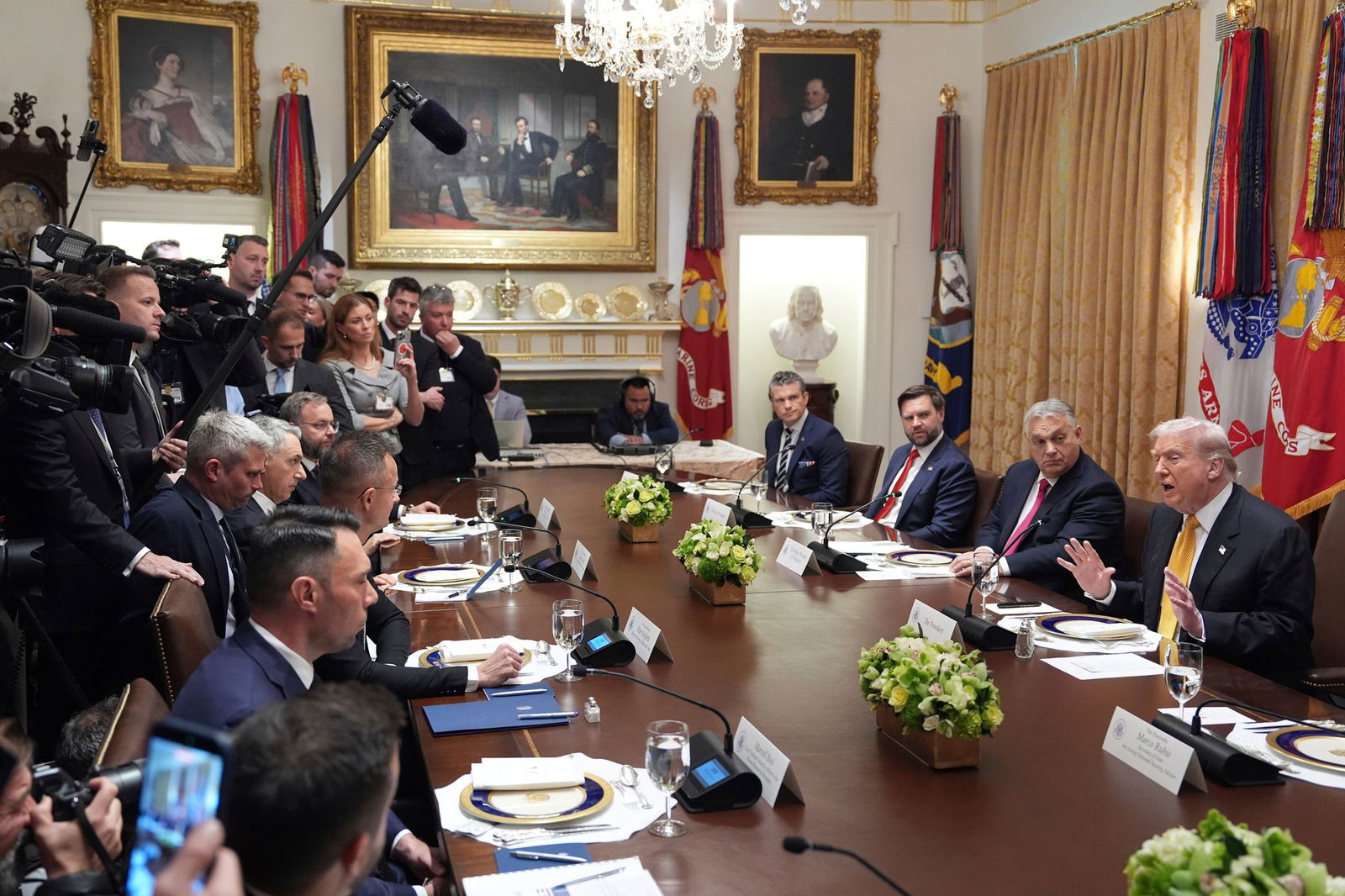 Trump und Orban sprachen über den Energiehandel. 