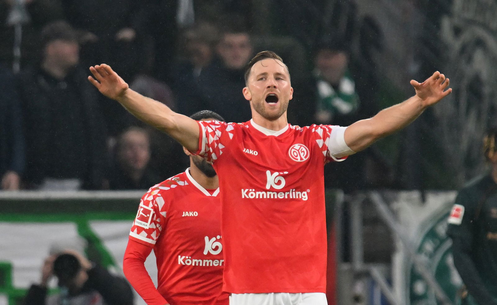 Traf zum 1:0 gegen Werder Bremen: Mainz-Kapitän Silvan Widmer.