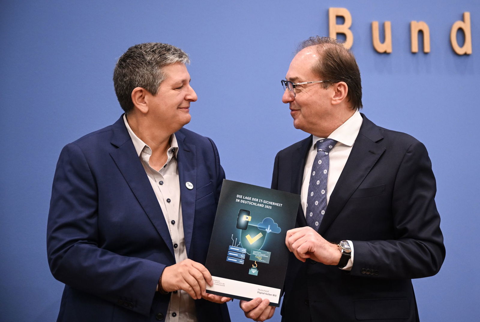 Die Präsidentin des Bundesamtes für Sicherheit in der Informationstechnik (BSI), Claudia Plattner, war von der früheren Bundesinnenministerin, Nancy Faeser (SPD), ernannt worden.