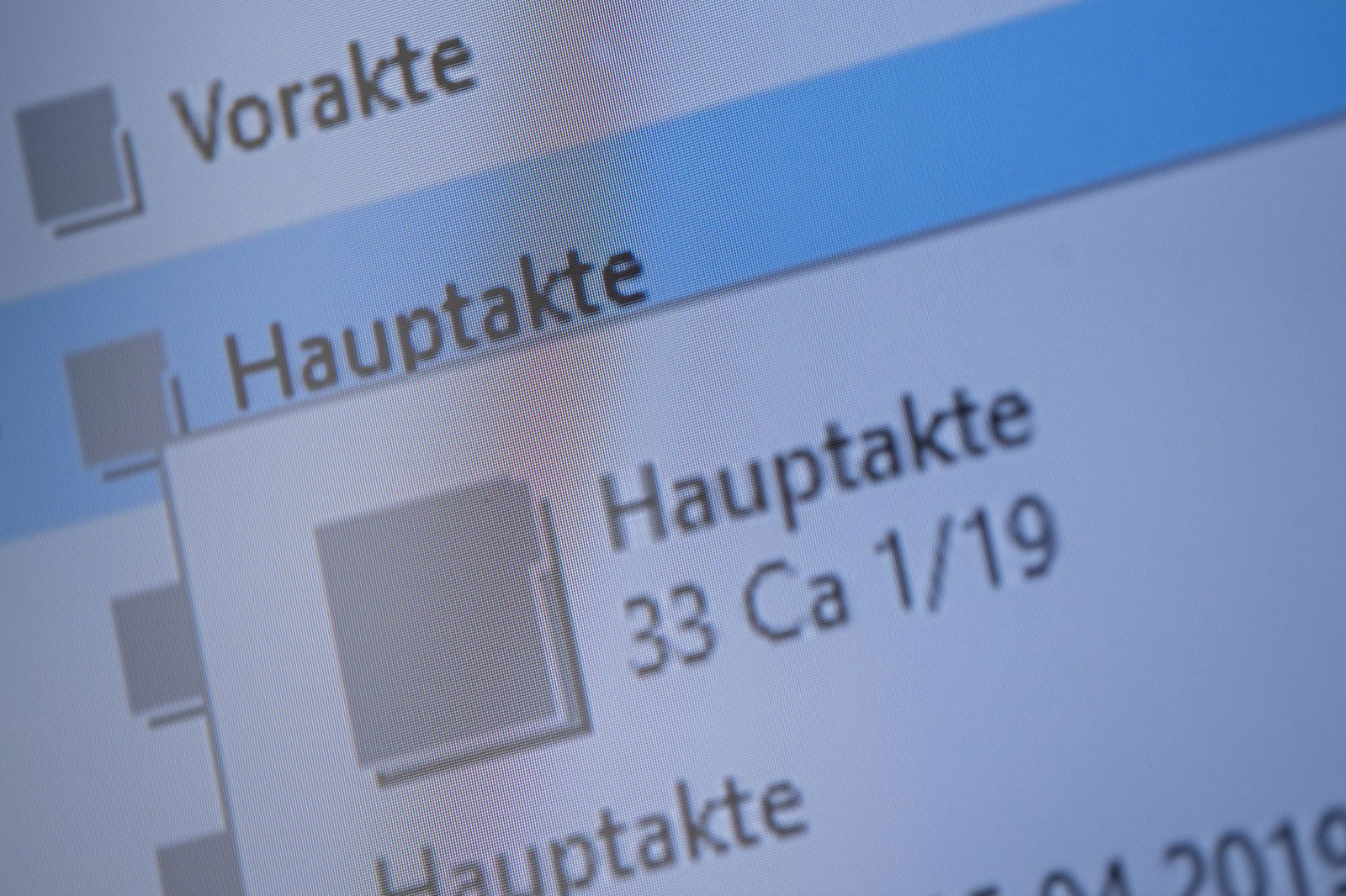 Im Sommer 2018 ging es mit der schrittweisen Einführung der E-Akte in der rheinland-pfälzischen Justiz los. (Archivbild)