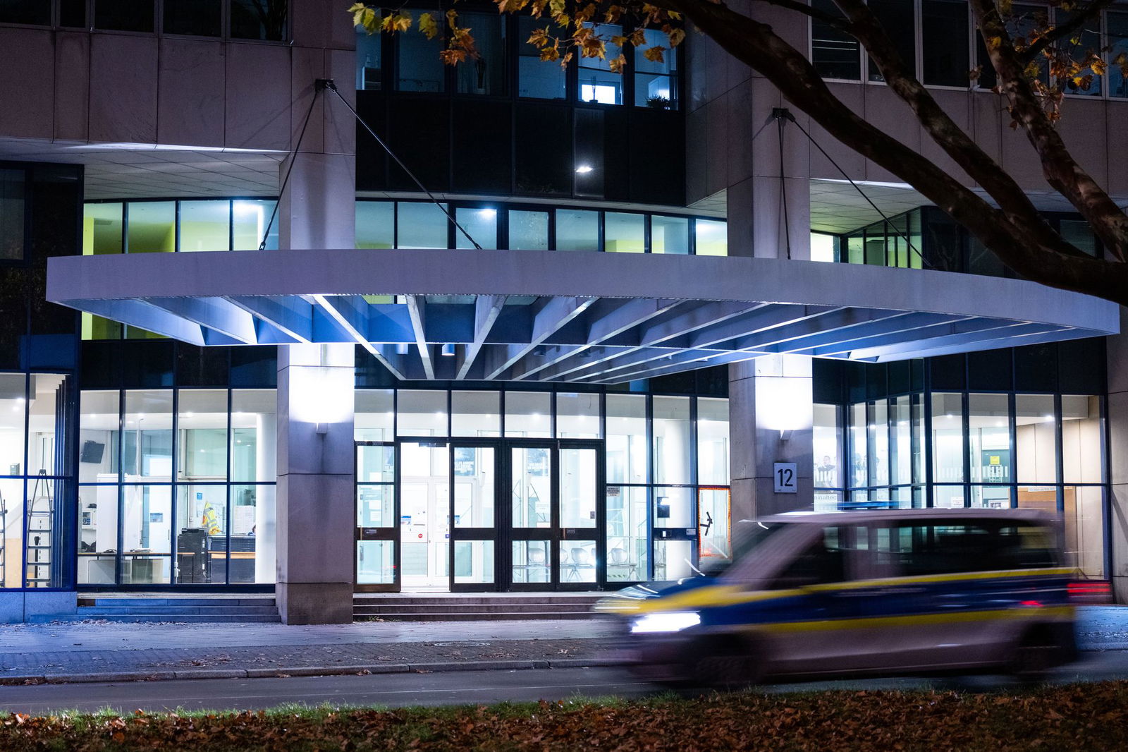 Ein Haftrichter des Amtsgerichts Tiergarten erließ Haftbefehl. 