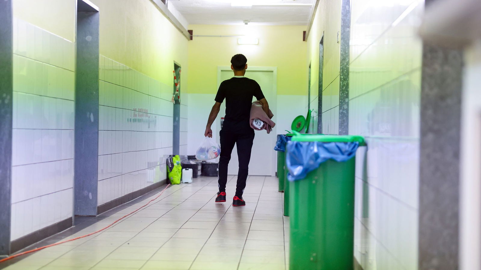 Wer zurückgewiesen wird, versucht es oft noch einmal, die Grenze zu überqueren. Die Bundesregierung ist dennoch überzeugt, dass die intensivierten Kontrollen zu einer Reduzierung der Asylzuwanderung beitragen. (Symbolbild)