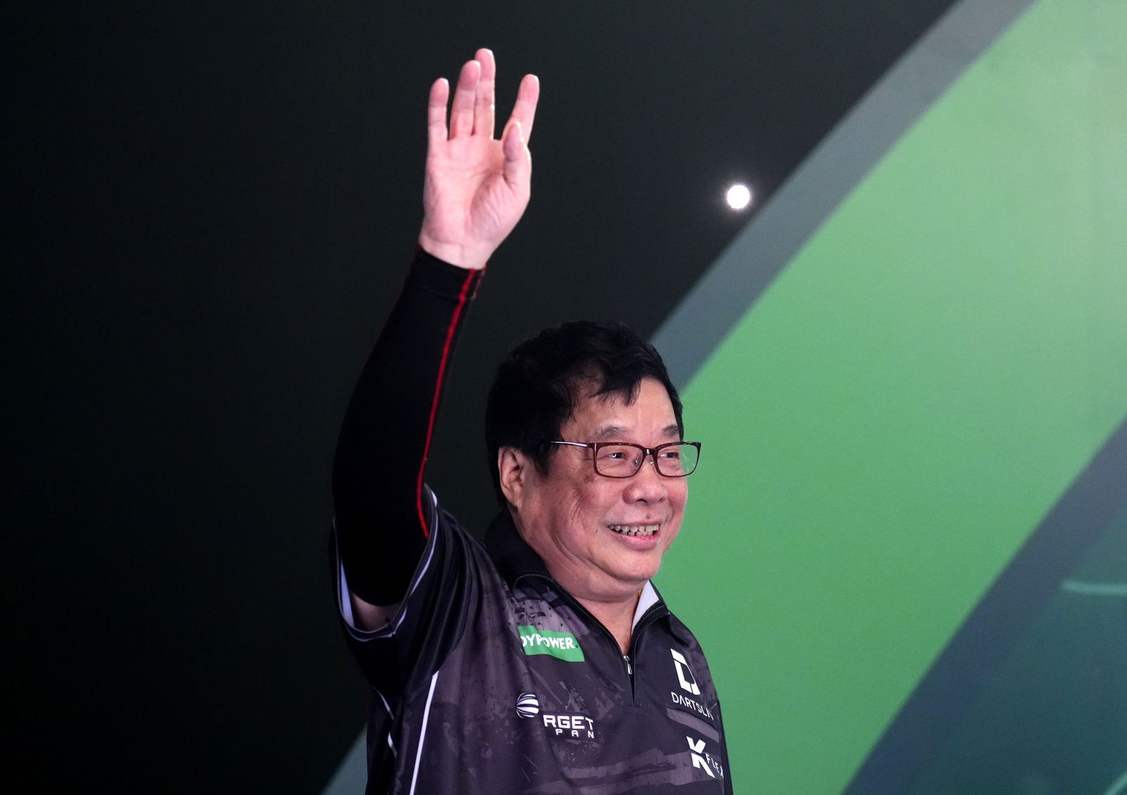 Paul Lim hatte im Duell mit Luke Humphries keine Chance.