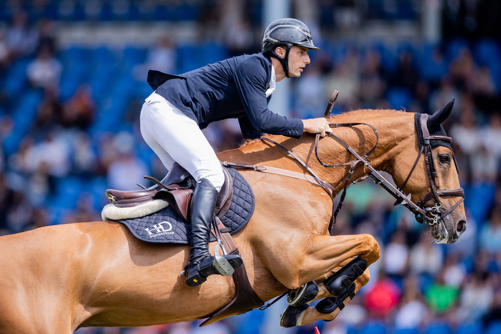 Richard Vogel und die deutschen Springreiter dürfen sich nun doch auf einen Nationenpreis in Deutschland freuen.