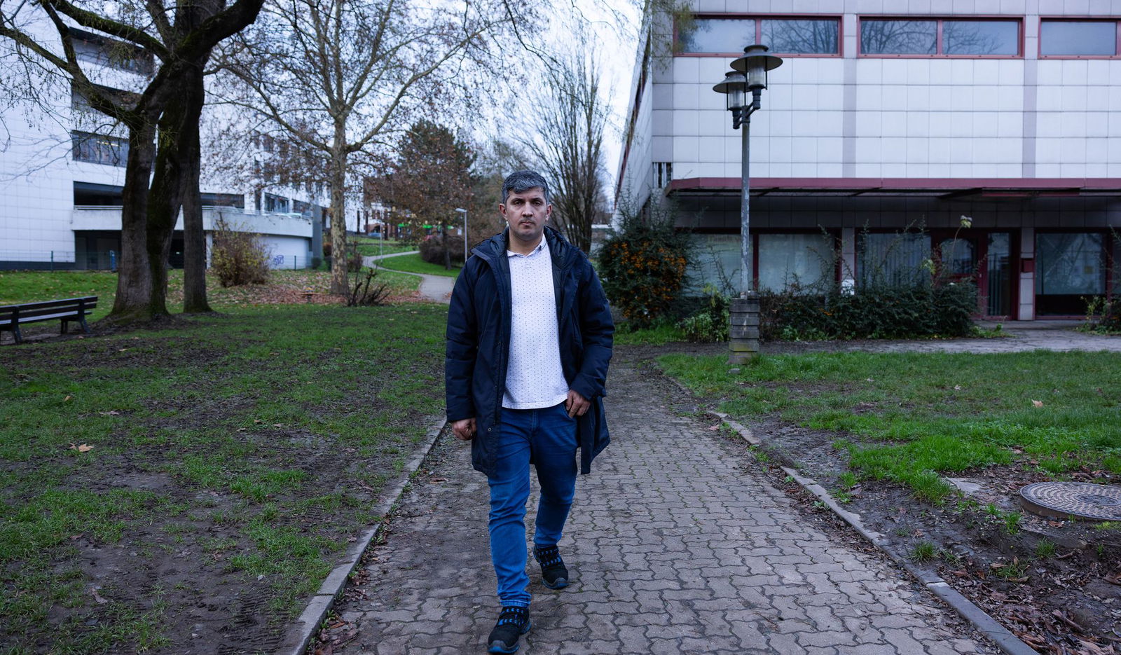 Als er den Polizeianwärter am Boden sah, rannte er einfach los, sagt er. (Archivbild)