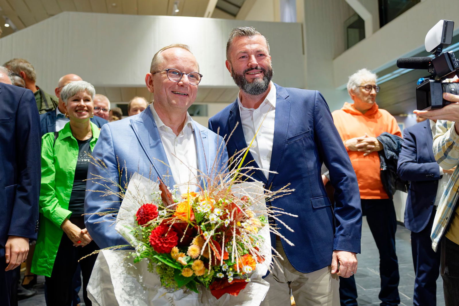 Blettner (l, CDU) tritt das OB-Amt am 1. Januar 2026 an. (Archivbild)