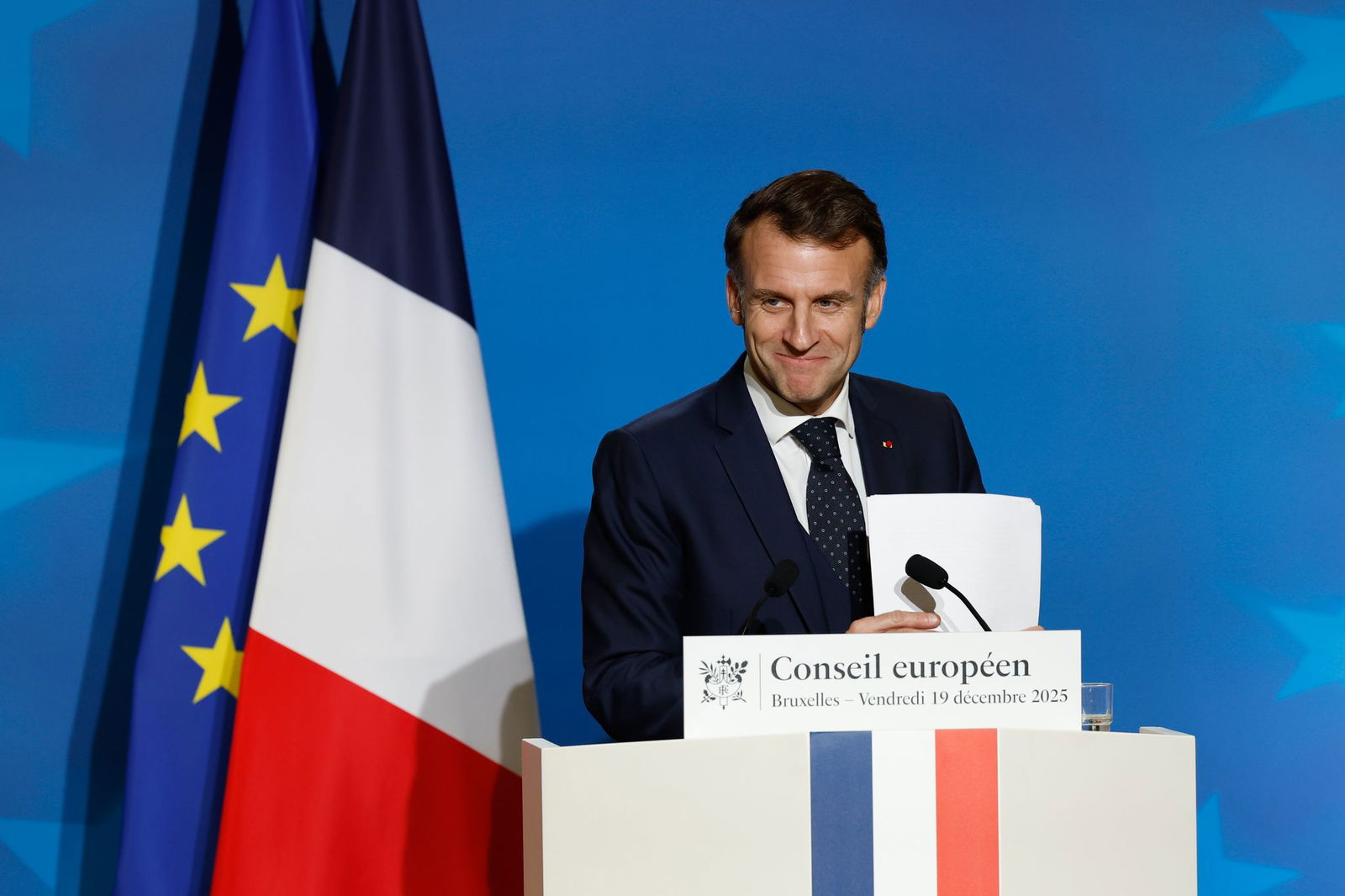 Frankreichs Präsident Emmanuel Macron will sich direkt mit Kremlchef Wladimir Putin treffen. (Archivbild)