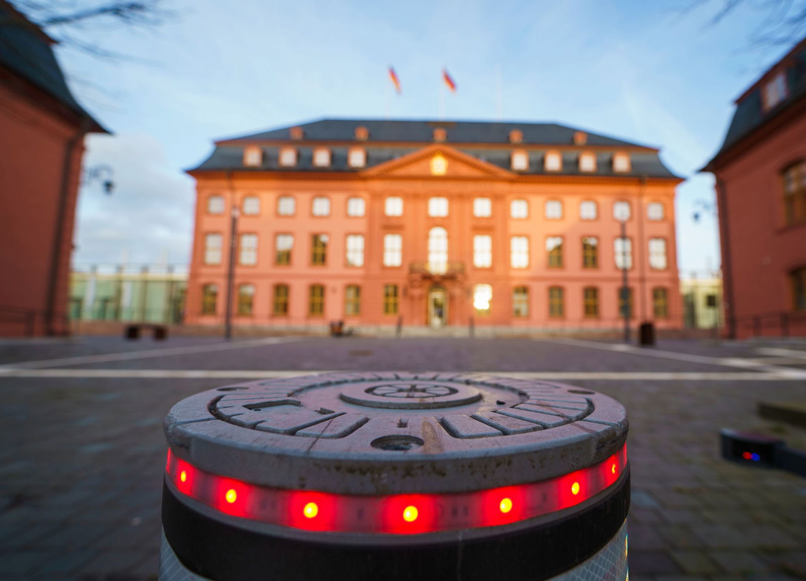 Die Abgeordneten des rheinland-pfälzischen Landtags kommen zur finalen Plenarsitzung in diesem Jahr in Mainz zusammen. (Archivbild)