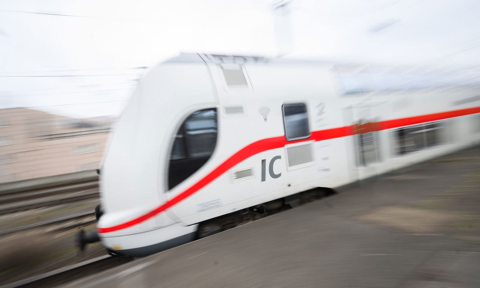 Koblenz, Andernach und Remagen erhalten zunächst bis Juli 2026 wieder mehr IC-Verbindungen. (Archivfoto)