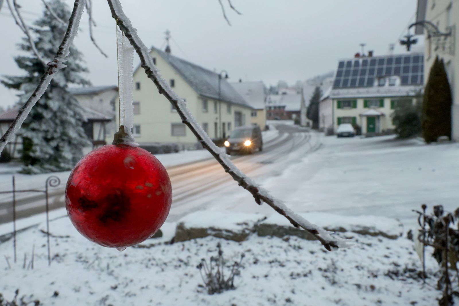In Oberschwaben gab es an Heiligabend Schnee. An den Weihnachtstagen dürfte sich dann auch die Sonne zeigen.