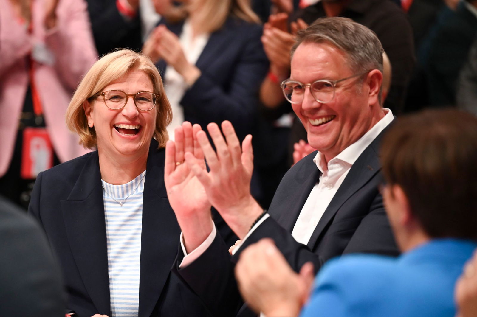 Die SPD-Politiker Anke Rehlinger und Alexander Schweitzer haben bei Weihnachtsliedern einen ganz unterschiedlichen Geschmack. (Archivbild)