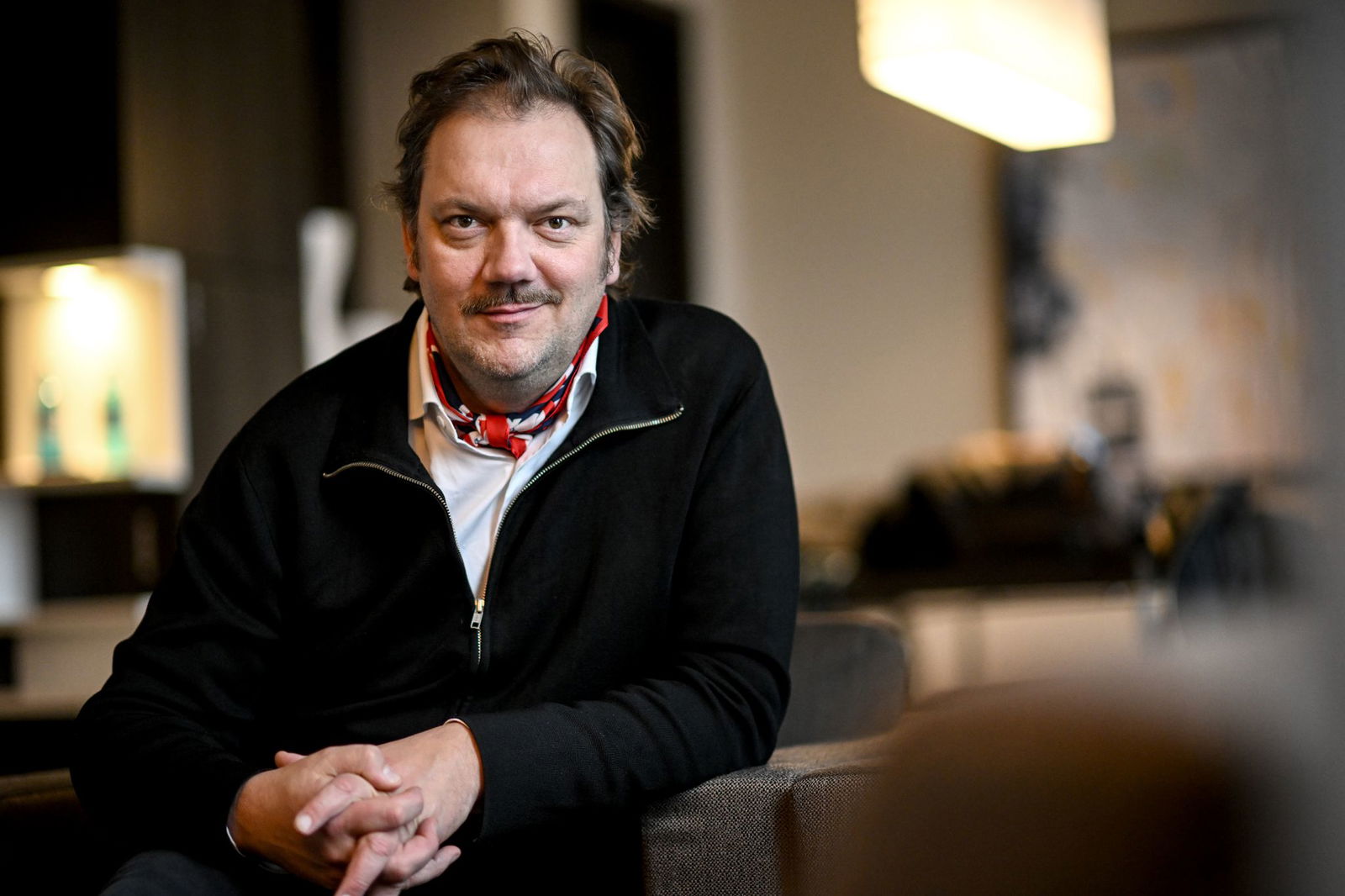 Charly Hübner erinnert sich gerne an die Zusammenarbeit mit Wolfgang Becker zurück (Archivbild).