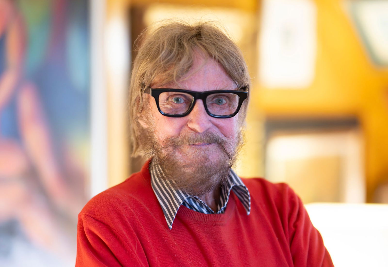 Mit 87-Jahren ist der Wahl-Wiesbadener geistig und körperlich fit - dabei hilft ihm auch der Sport. 