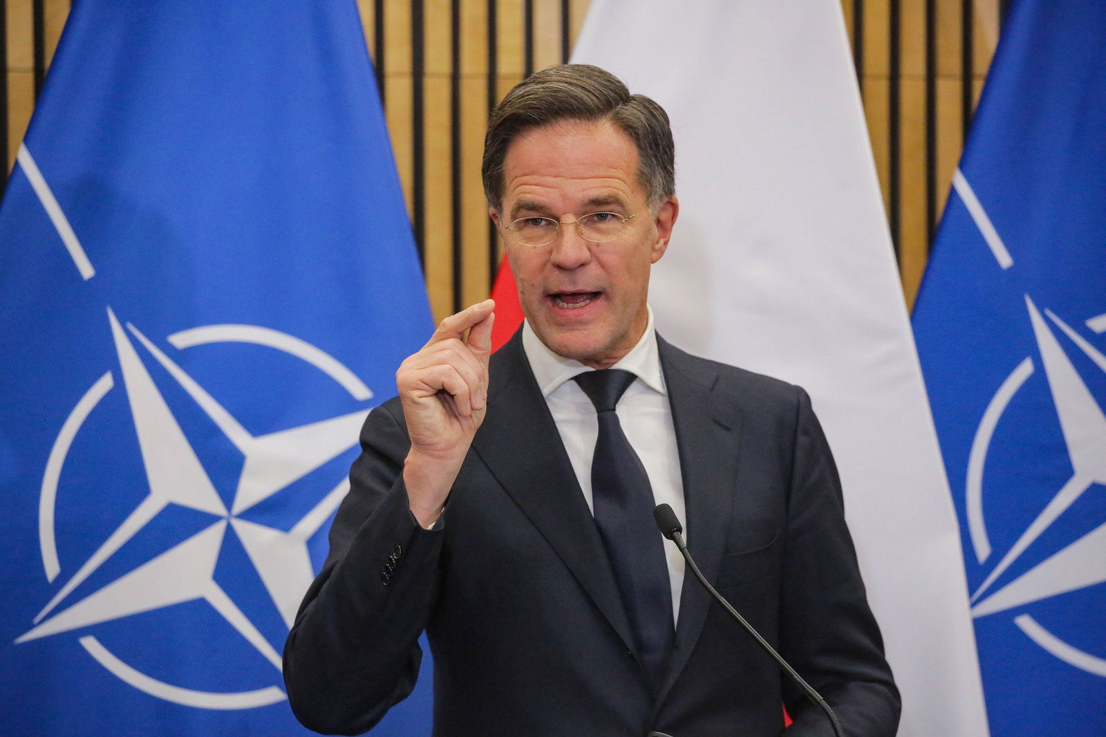 Nato-Generalsekretär Mark Rutte findet lobende Worte für US-Präsident Donald Trump. (Archivbild)