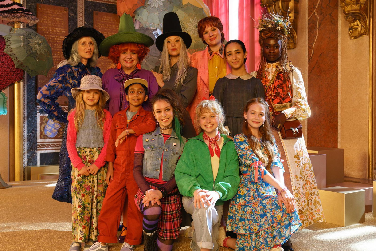 Besen fliegen, Hexen hexen und es kommt immer anders als geplant - die kleine Hexe Bibi Blocksberg ist wieder da. (Archivbild)