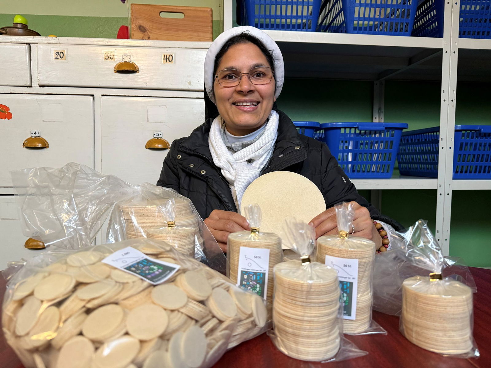 Für Hostien braucht man nur Mehl und Wasser (Archivbild)