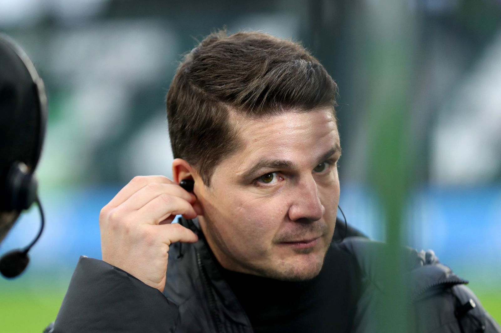 Trotz der Niederlage gegen Freiburg ist Sportdirektor Pirmin Schwegler weiter vom neuen Chefcoach Daniel Bauer überzeugt.