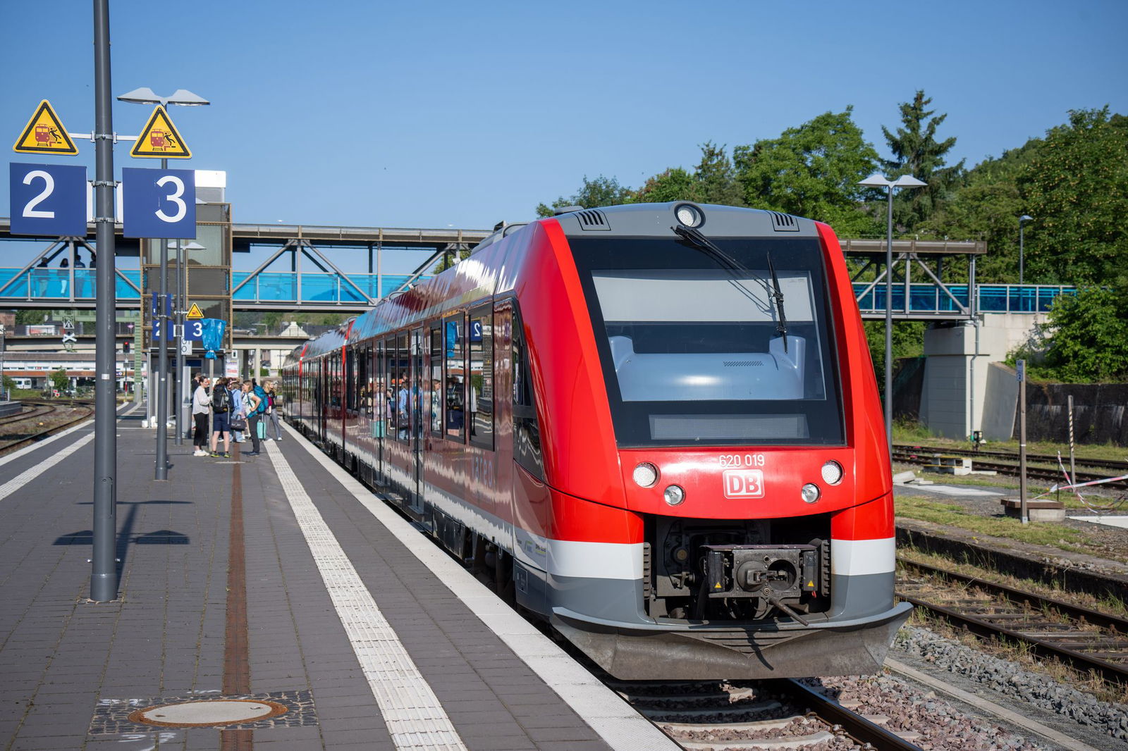 Unternehmen in der Eifel fordern einen zweigleisigen Ausbau der Eifelstrecke (Archivbild)