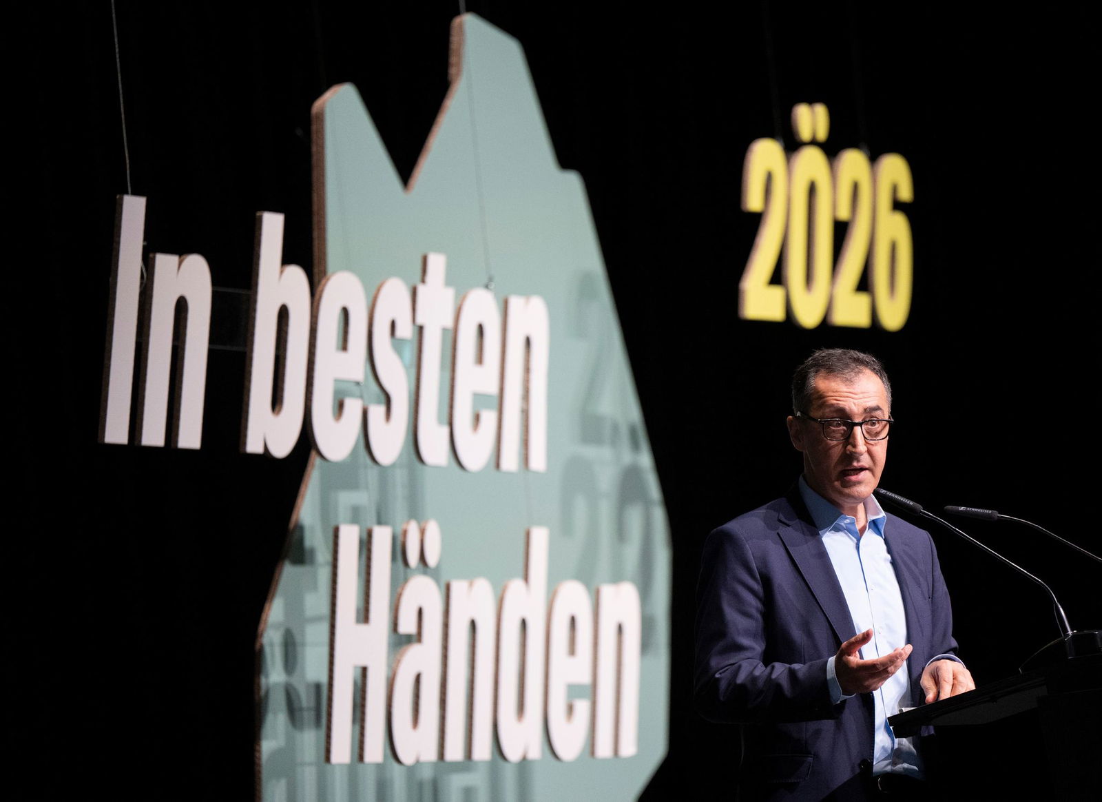 Kann er den Grünen im kommenden Jahr die Macht im Südwesten sichern? Cem Özdemir tritt für die Partei als Spitzenkandidat bei der Landtagswahl an. (Archivbild)