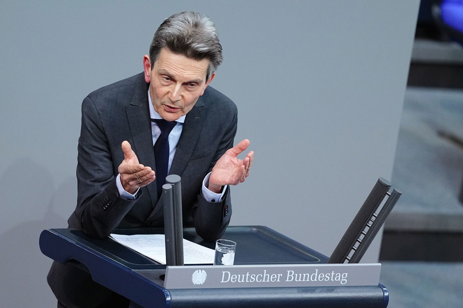 Kritisiert wird die Union wegen ihrer Zusammenarbeit mit der AfD im Bundestag. (Archivbild)