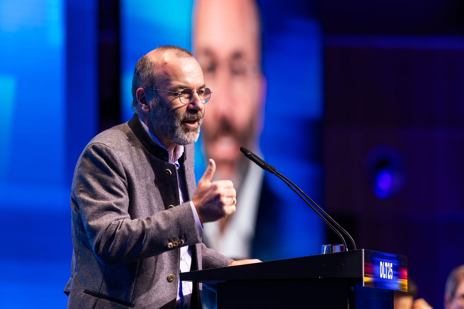 Fordert den Ausbau der EU zu einer europäischen Nato: Manfred Weber (CSU), Vorsitzender der Fraktion EVP im Europäischen Parlament. (Archivbild)