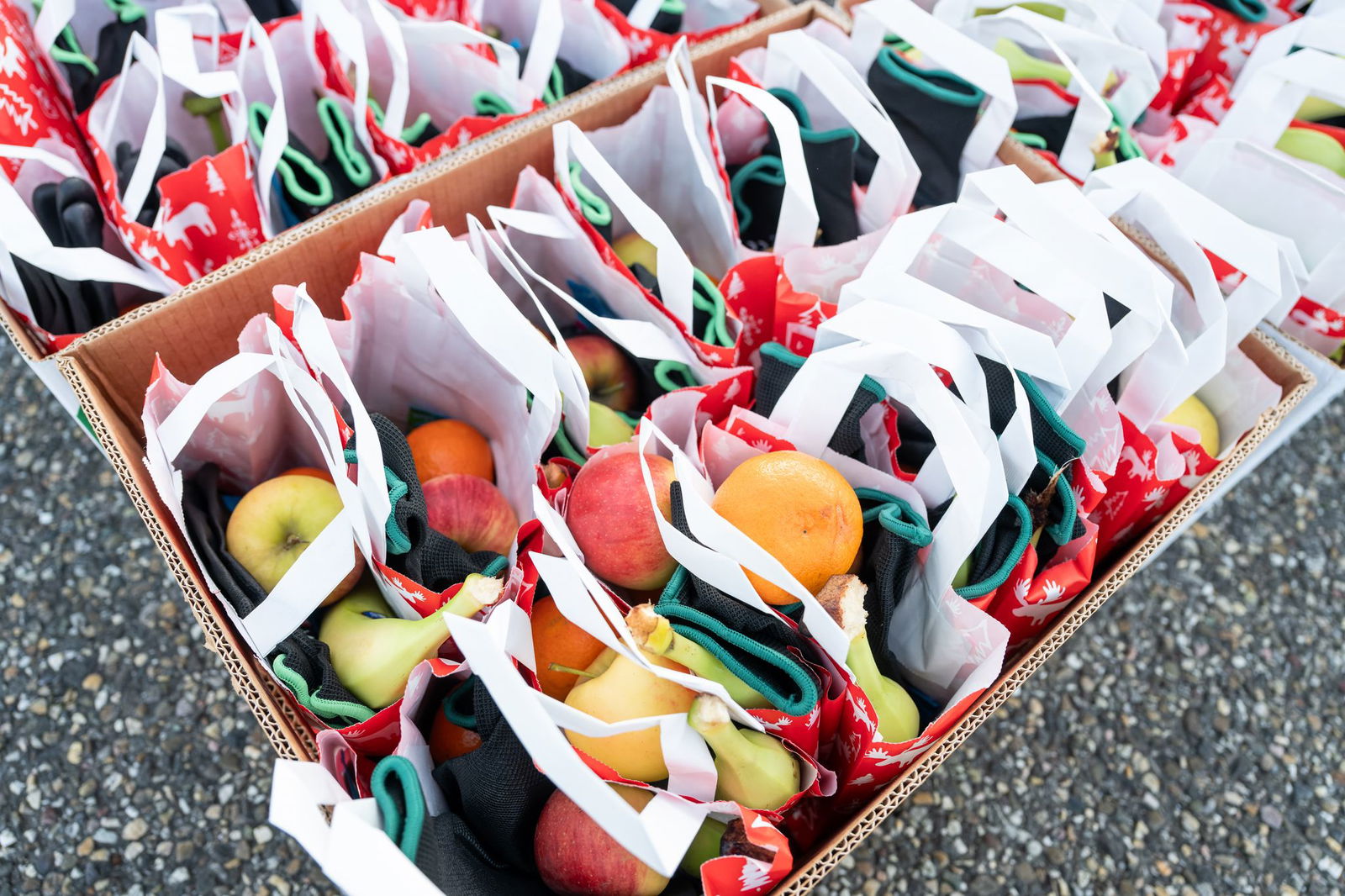Gesundes und Süßes - die Trucker freuen sich.