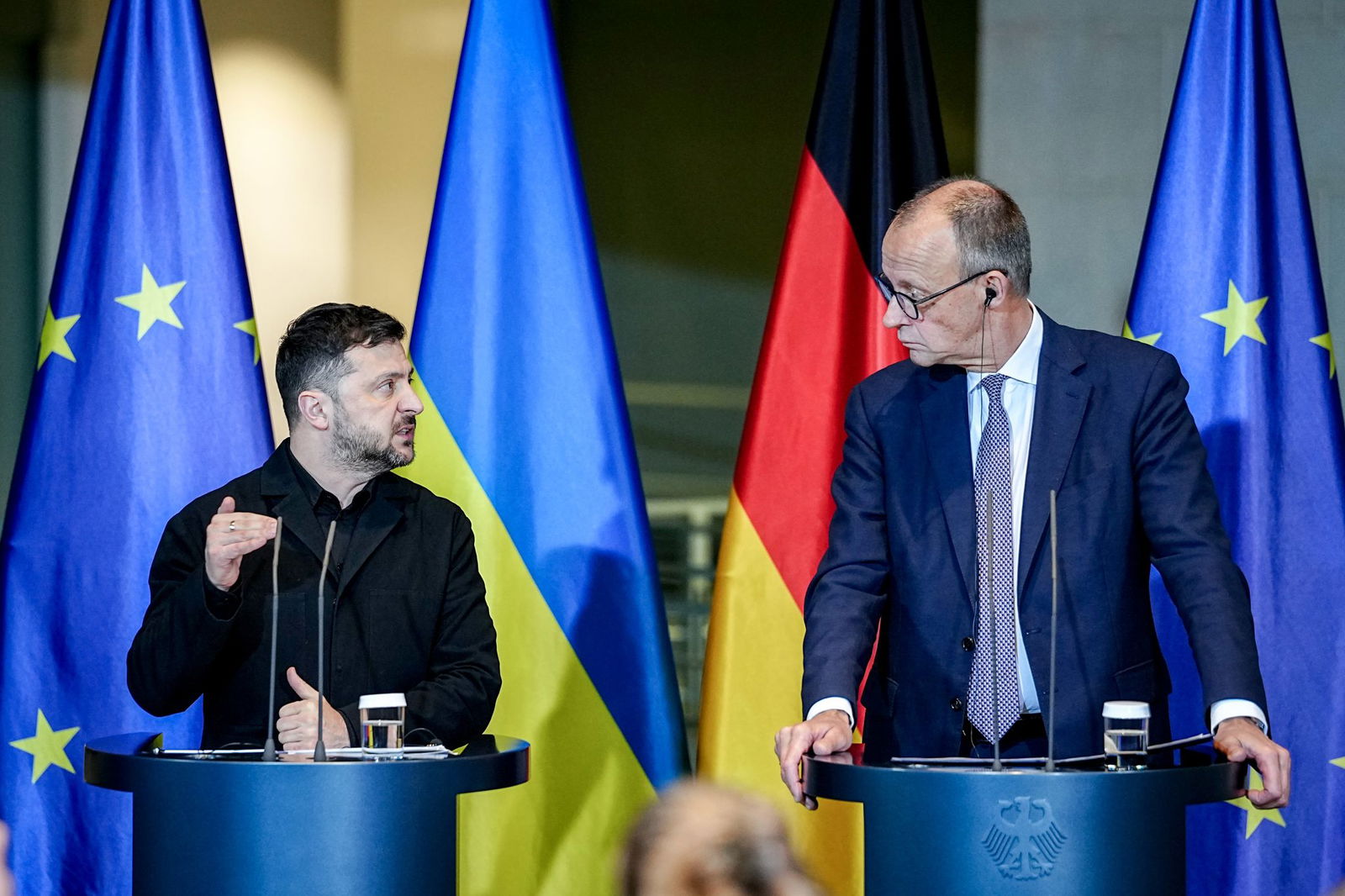 Selenskyj und Merz traten am Abend gemeinsam vor die Presse.