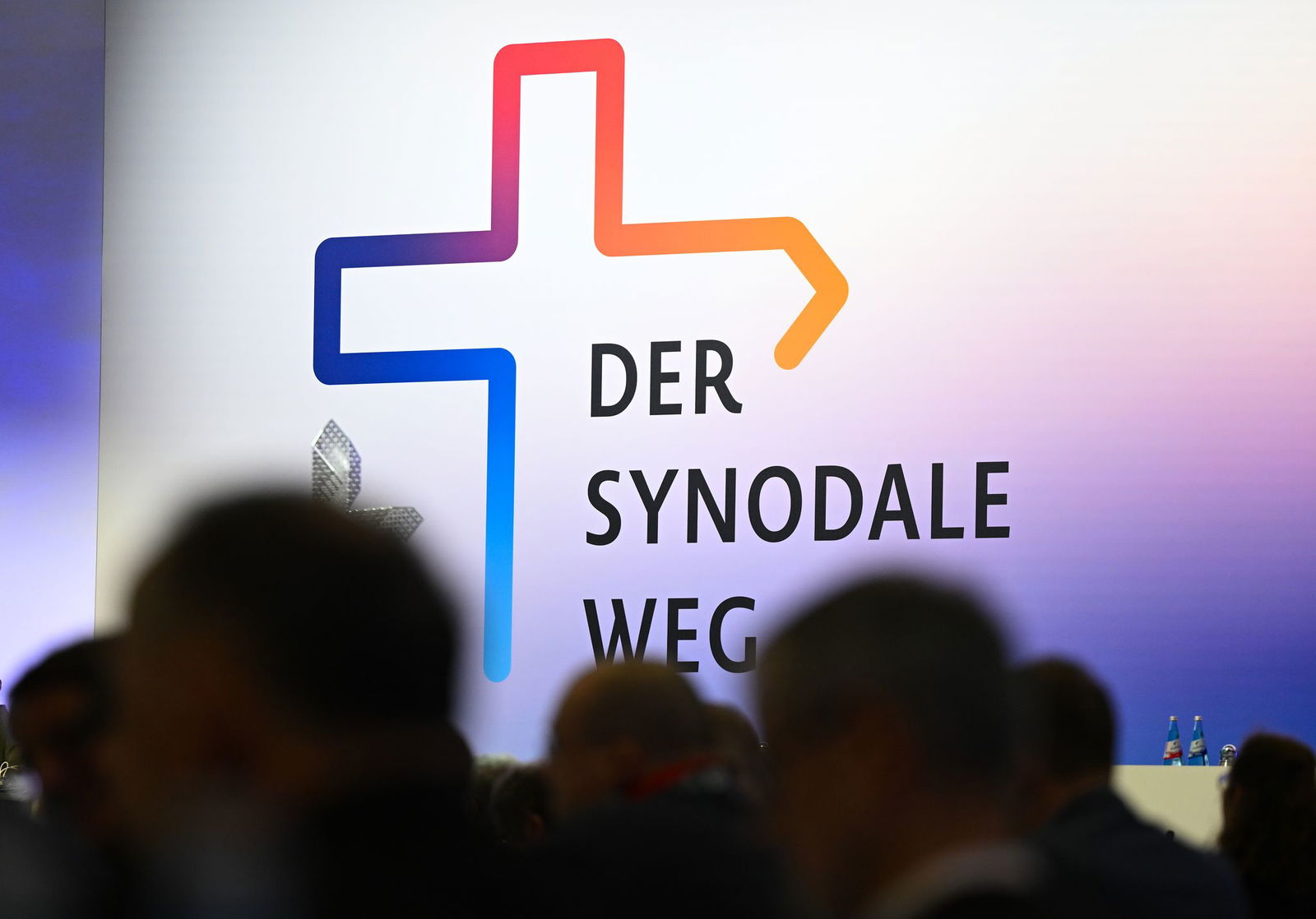Der Reformprozess Synodaler Weg läuft seit 2019. (Symboldbild)