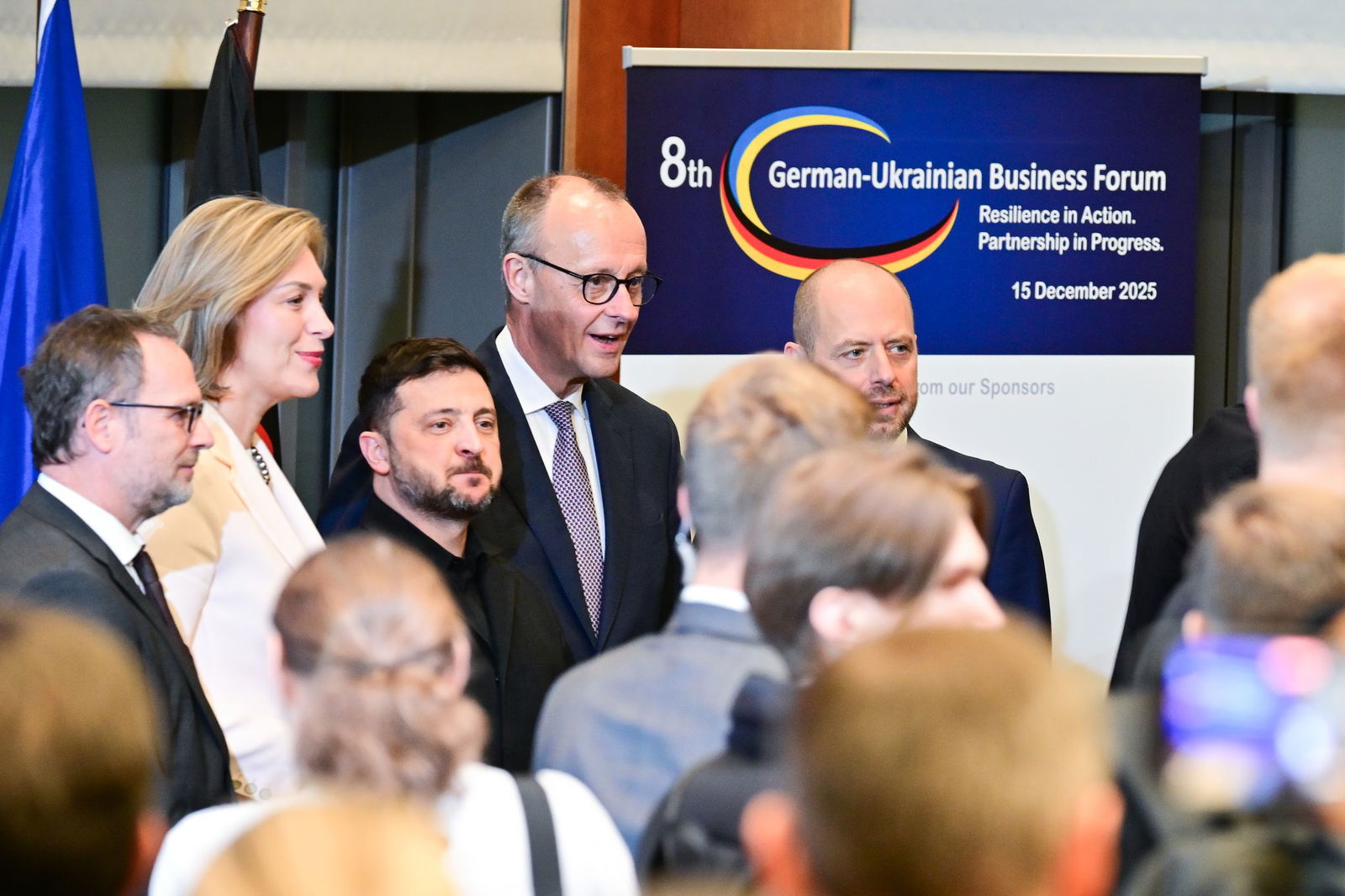 Merz und Selenskyj wollten nach dem des deutsch-ukrainischen Wirtschaftsforums im Kanzleramt vor die Presse treten und dann ihr Gespräch führen.