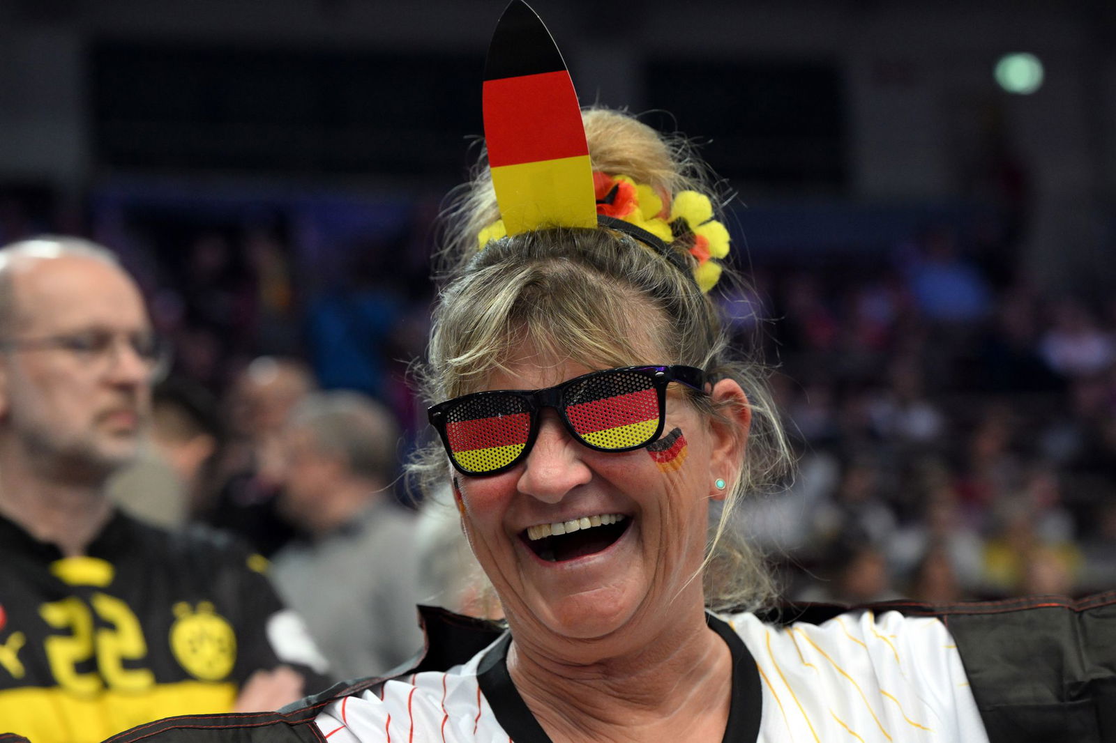 Trotz vieler leerer Plätze: gute Stimmung bei den deutschen Fans.