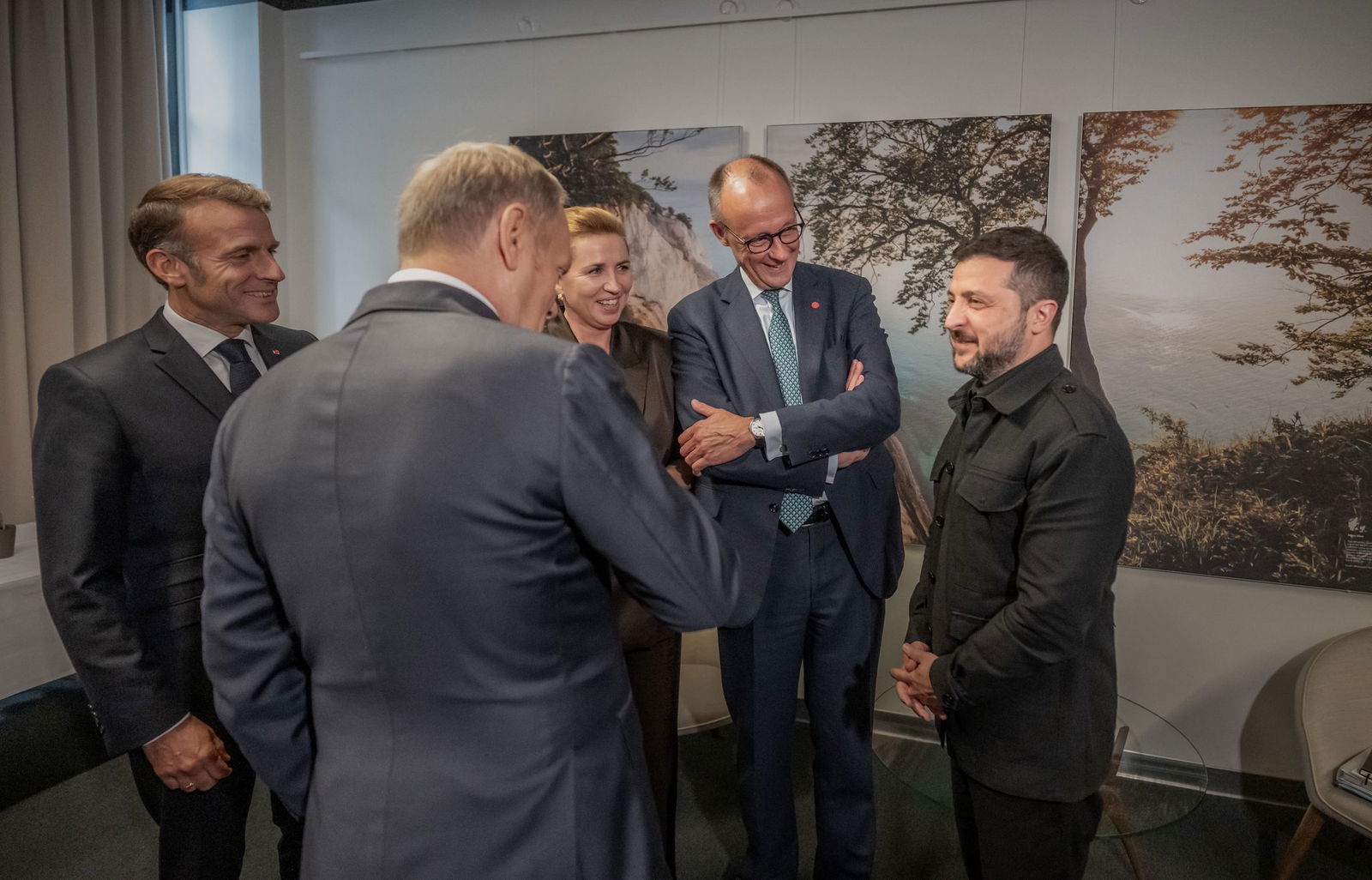 Spricht vor seinem Treffen mit Trump mit europäischen Verbündeten: Der ukrainische Präsident Wolodymyr Selenskyj.