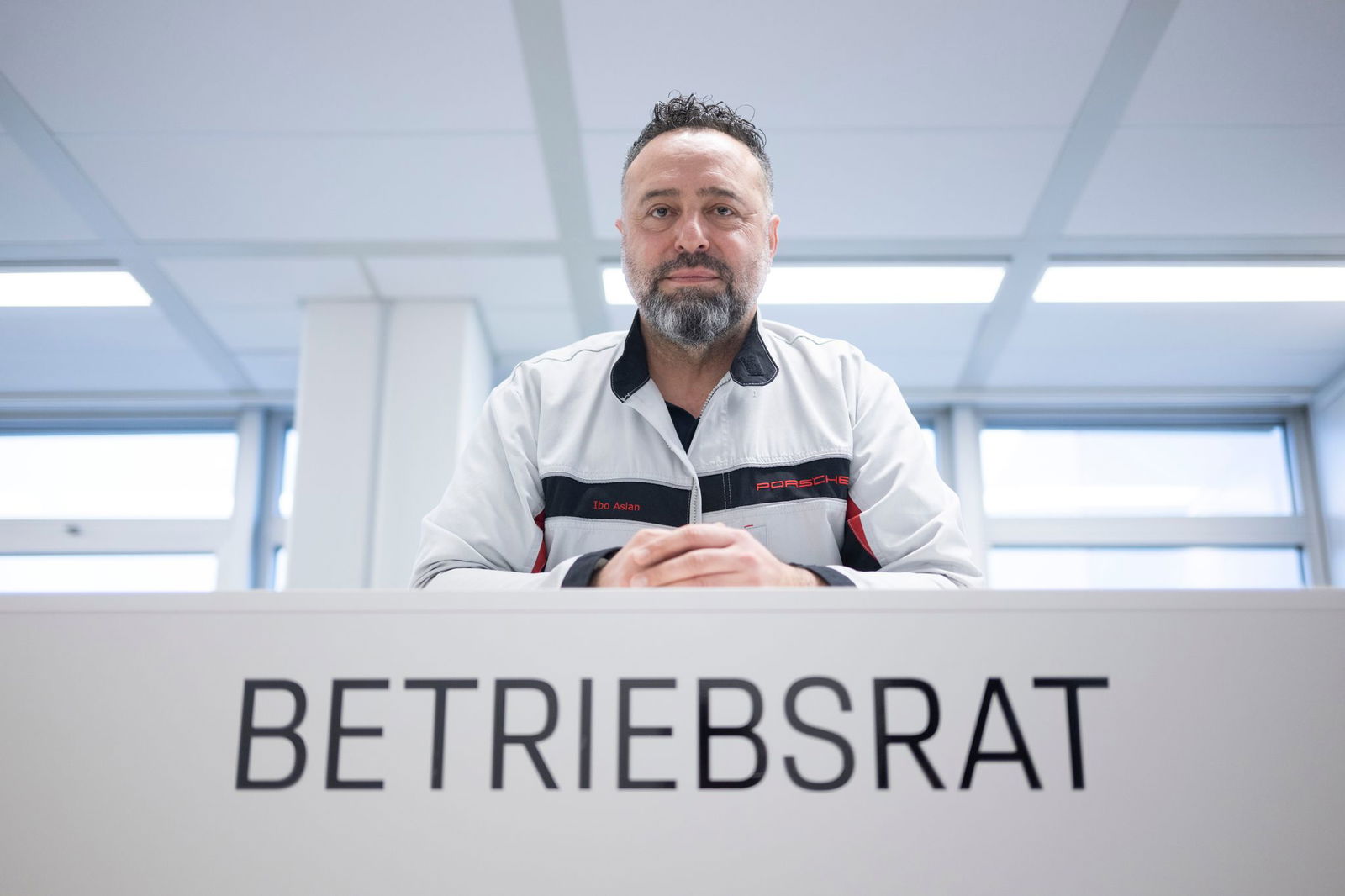Ibrahim Aslan ist Gesamtbetriebsratsvorsitzender der Porsche AG.