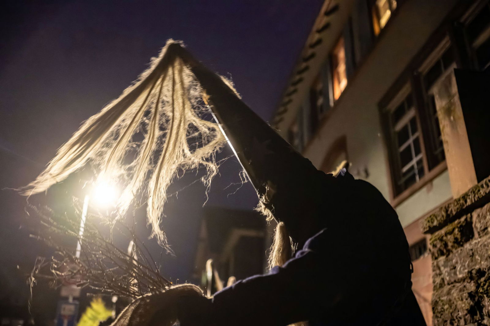 Es handelt sich um eine Sagengestalt.