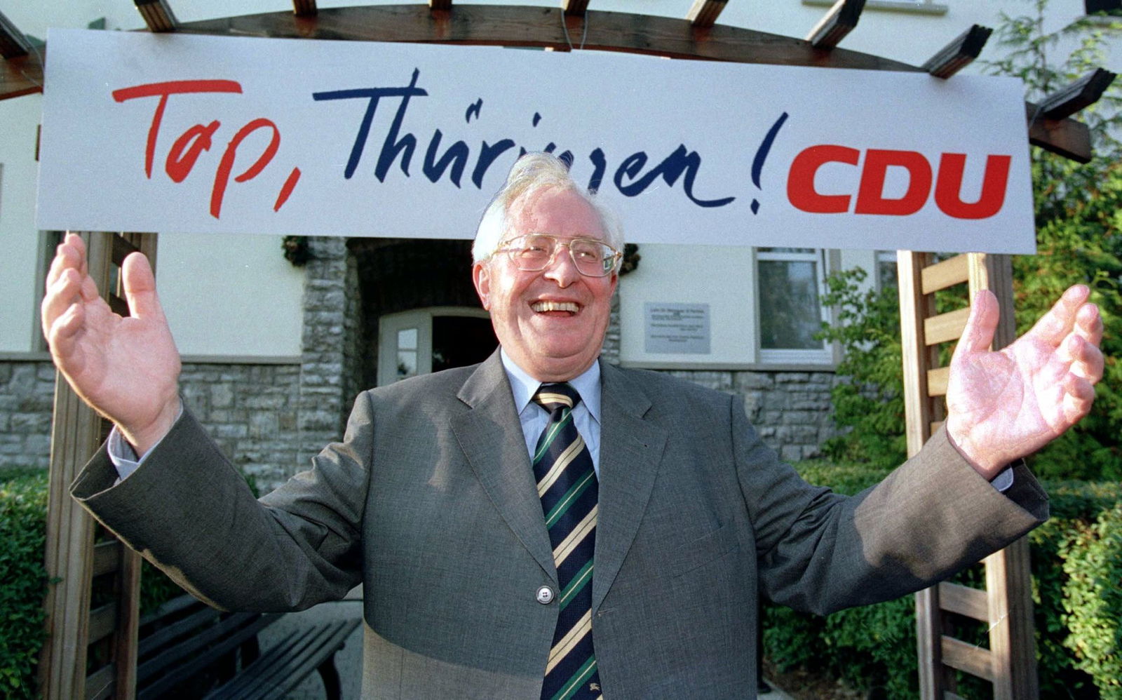 Der CDU-Politiker Bernhard Vogel ist im Alter von 92 Jahren gestorben. (Archivbild)