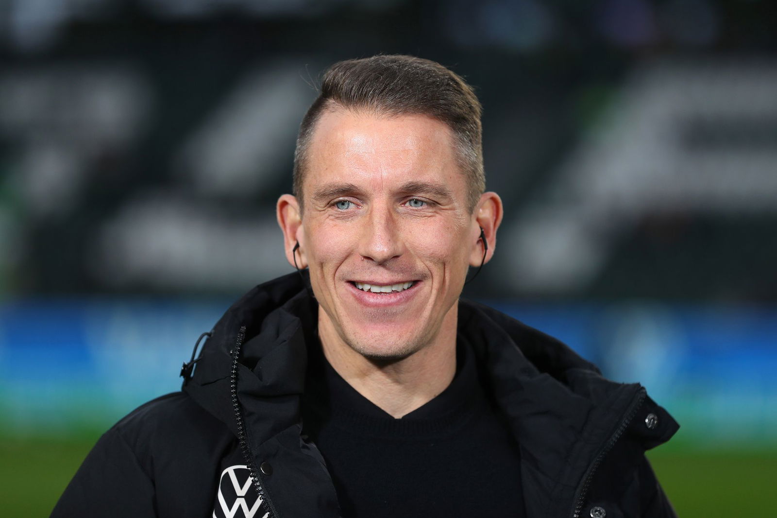 Daniel Bauer freut sich über seine Beförderung beim VfL Wolfsburg.