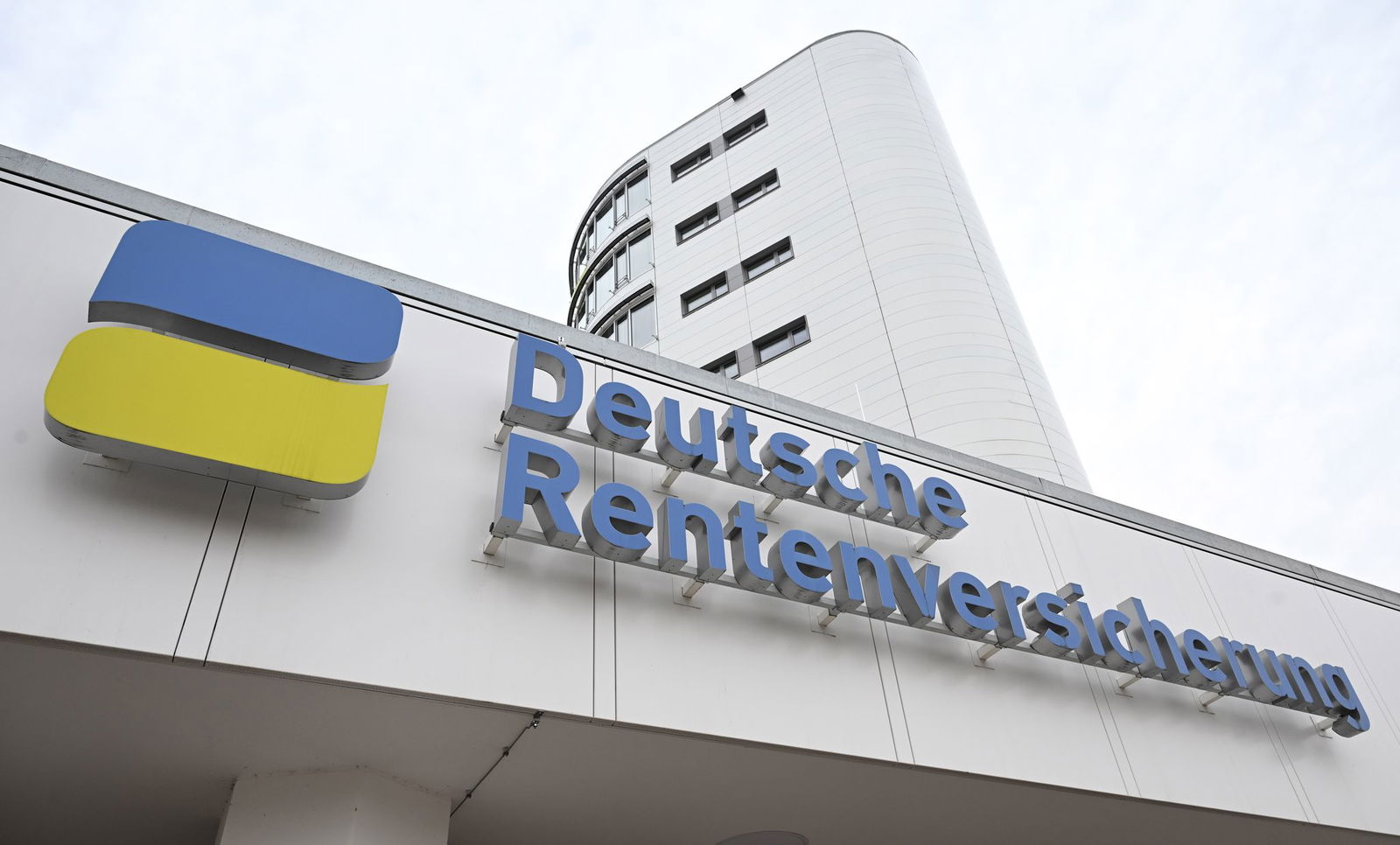 Die Rentenkommission soll grundlegende Reformvorschläge machen. (Archivbild)