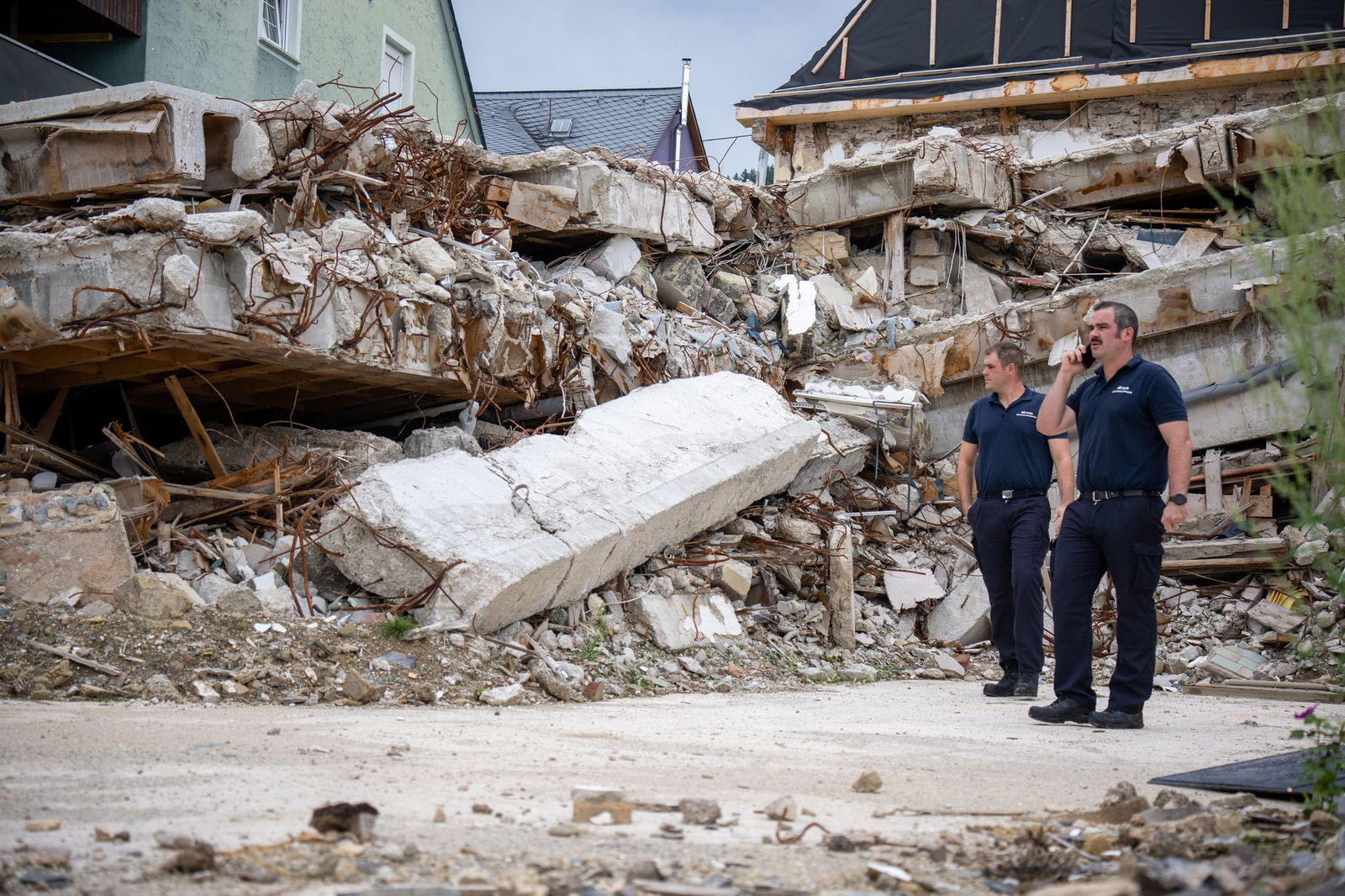 Bei dem Hoteleinsturz in Kröv wurden sieben Menschen gerettet, zwei kamen ums Leben. (Archivbild)
