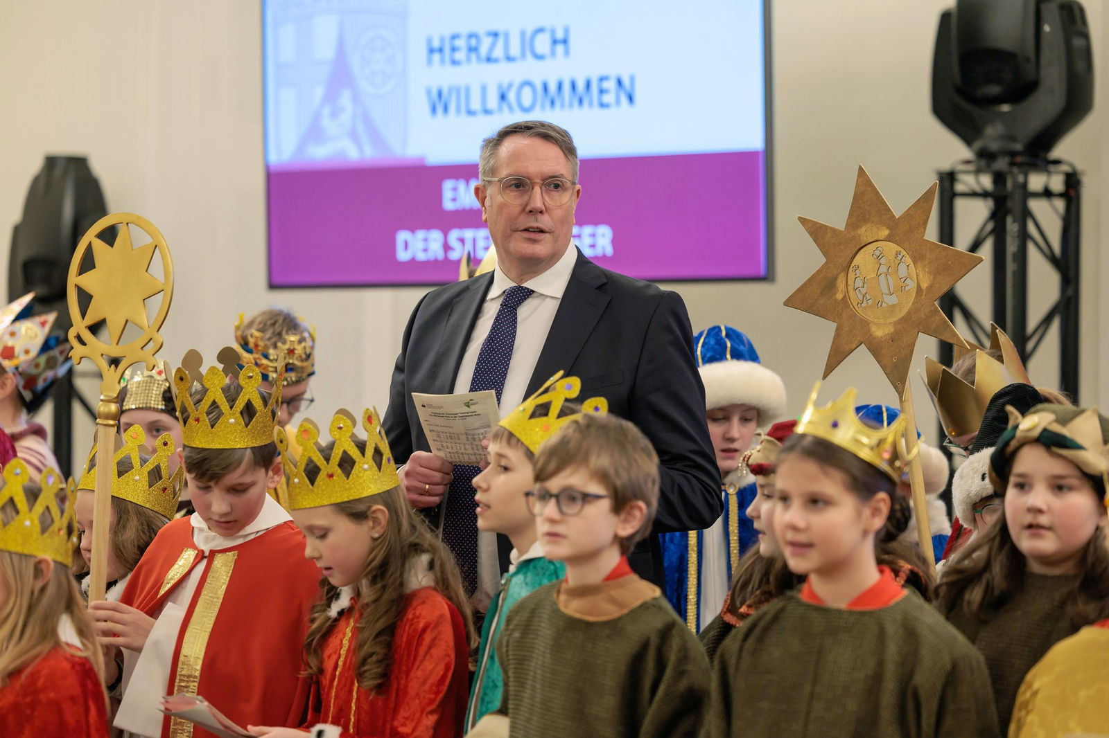 Die Sternsinger segneten die Staatskanzlei